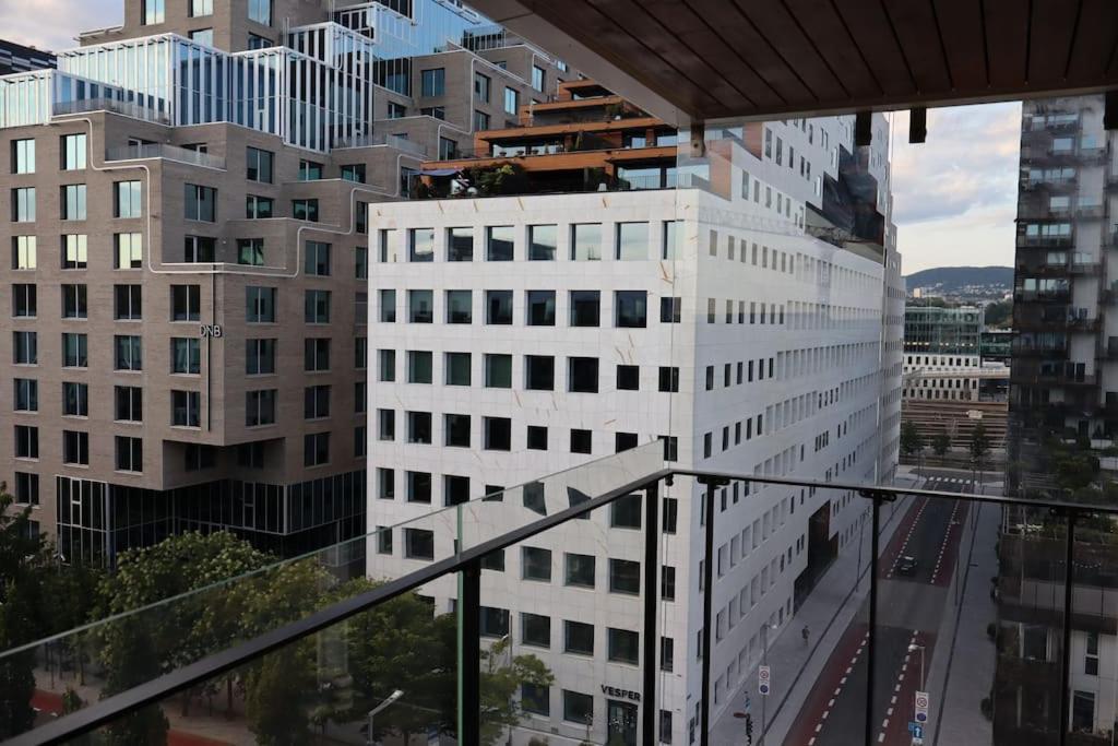 Luxurious Barcode Appartement