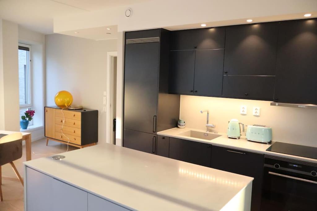 Luxurious Barcode Appartement